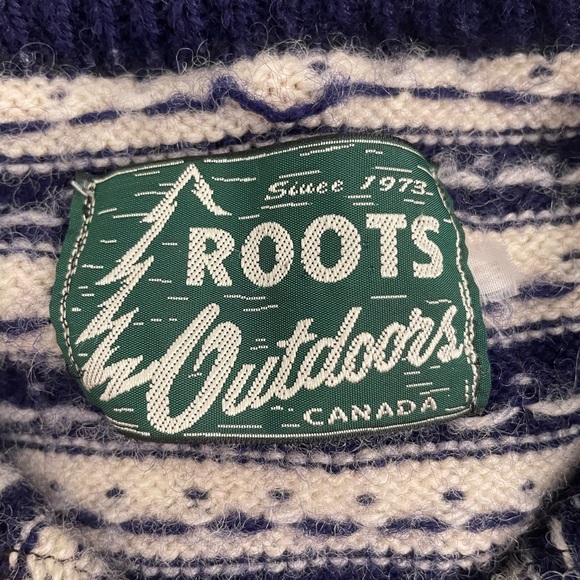 Vintage Roots Winter/Christmas sweater - Picture 1 of 7